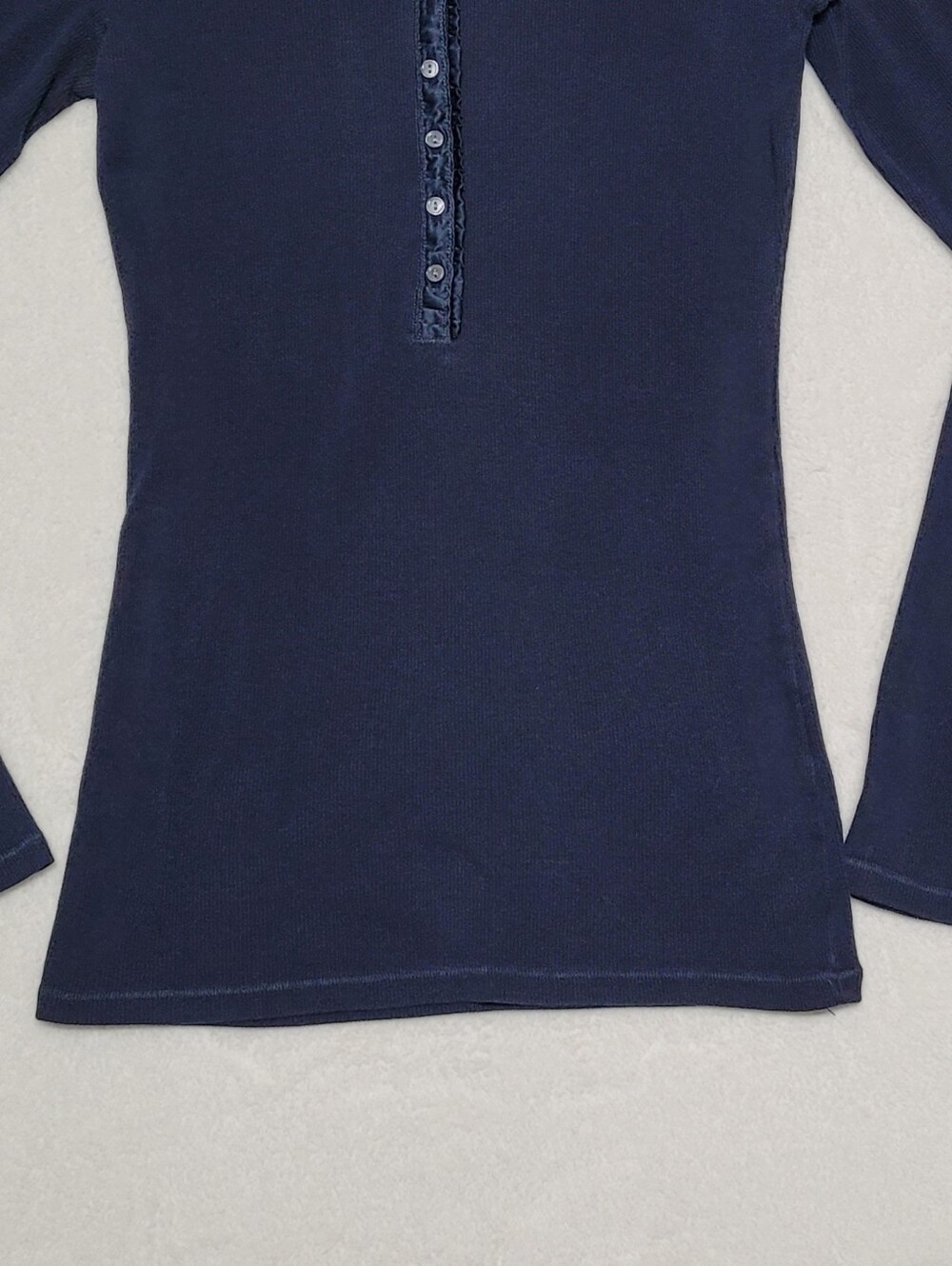 Elena Gilbert Vampire Diaries Vintage Y2K Hollister Navy Blue Button V-neck Top - Picture 4 of 9